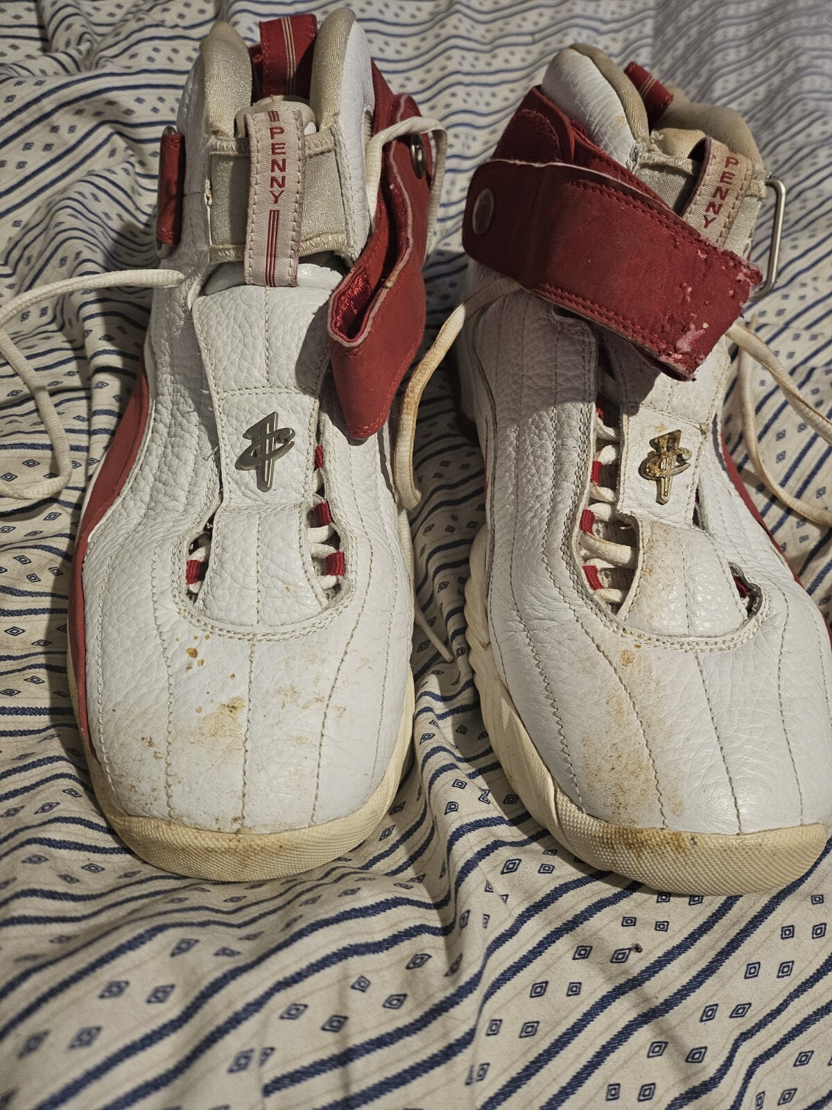 Picture 1 of 8