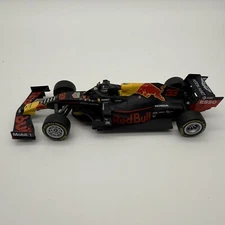 Maisto Tech R/C F1 Red Bull Racing RB18 (2023): 1:24 Scale Remote Control Car,