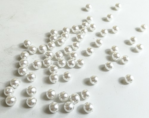 PERLANDO: 50 EDLE ALTE WACHSPERLEN AUS NEU GABLONZ WEISS 5 MM (91/6) - Bild 1 von 6