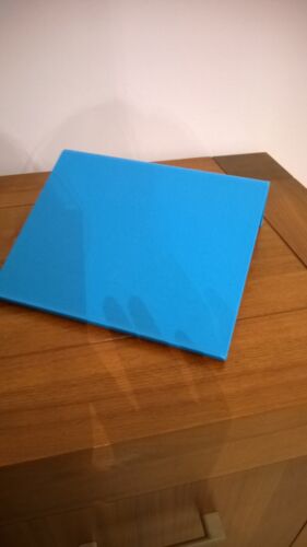 Lap Top – Tablet stand in blue from IKEA