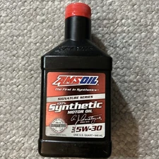 AMSOIL Signature Series 5W-30 Synthetic Motor Oil - 1 US Quart - 946 ml