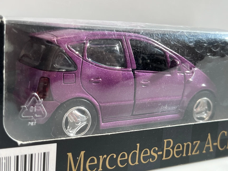 Mercedes-Benz A Class MK1 1997-2003 - NewRay Diecast model - 1:32 Scale - Image 4 of 4