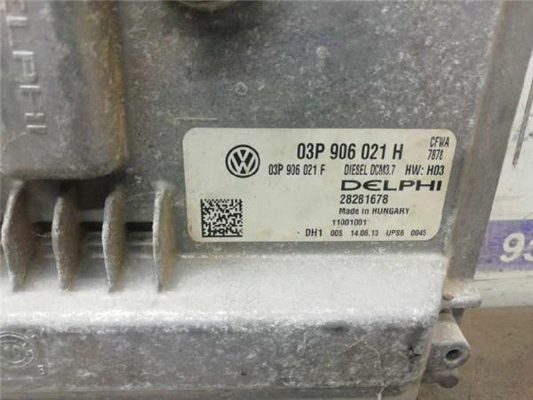 CENTRALINA Skoda Roomster Praktik (5J) Van 1.2 TDI 12V (CFWA) 2010 03P916021H - Immagine 2 di 3