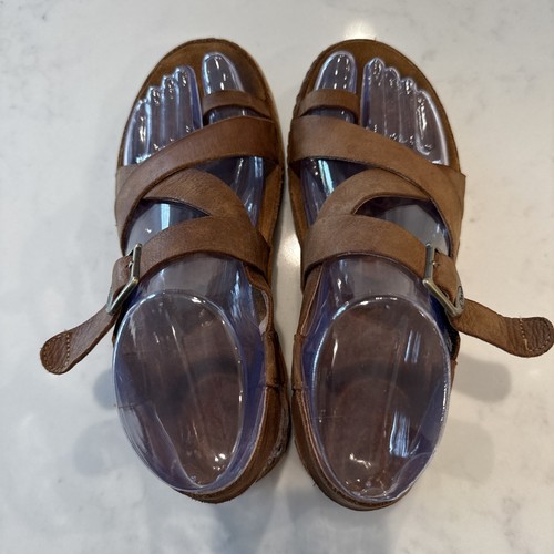 Chaco Sandals Womens 6 Wayfarer Strappy Brown Leather Hook & Loop J106528 - Picture 11 of 12