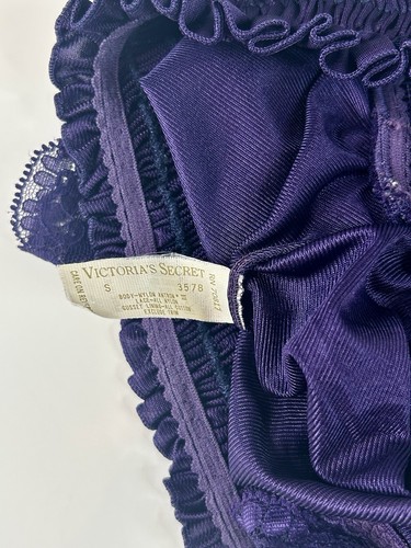Vintage Victoria’s Secret Ruched High Cut Purple Satin Brief Panties Sz Small - Picture 5 of 5