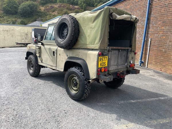 eBay - Land Rover Defender 90 soft top tu...