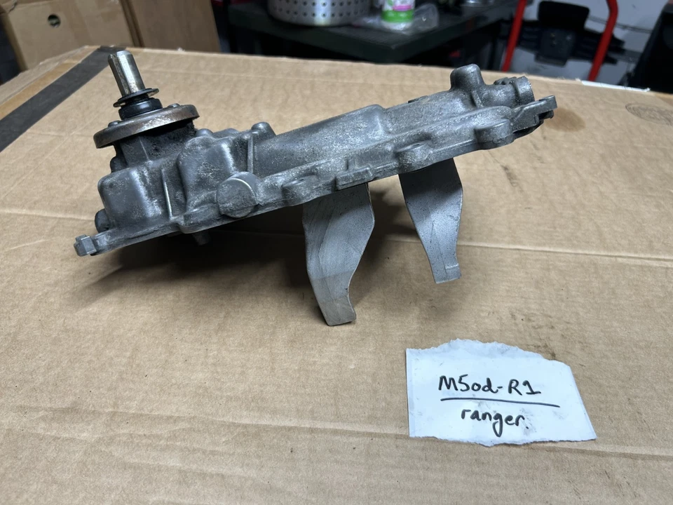 1995-2011 Ford Ranger Explorer astro - M5od-R1 - Garfos de troca de transmissão manual - Imagem 4 de 4