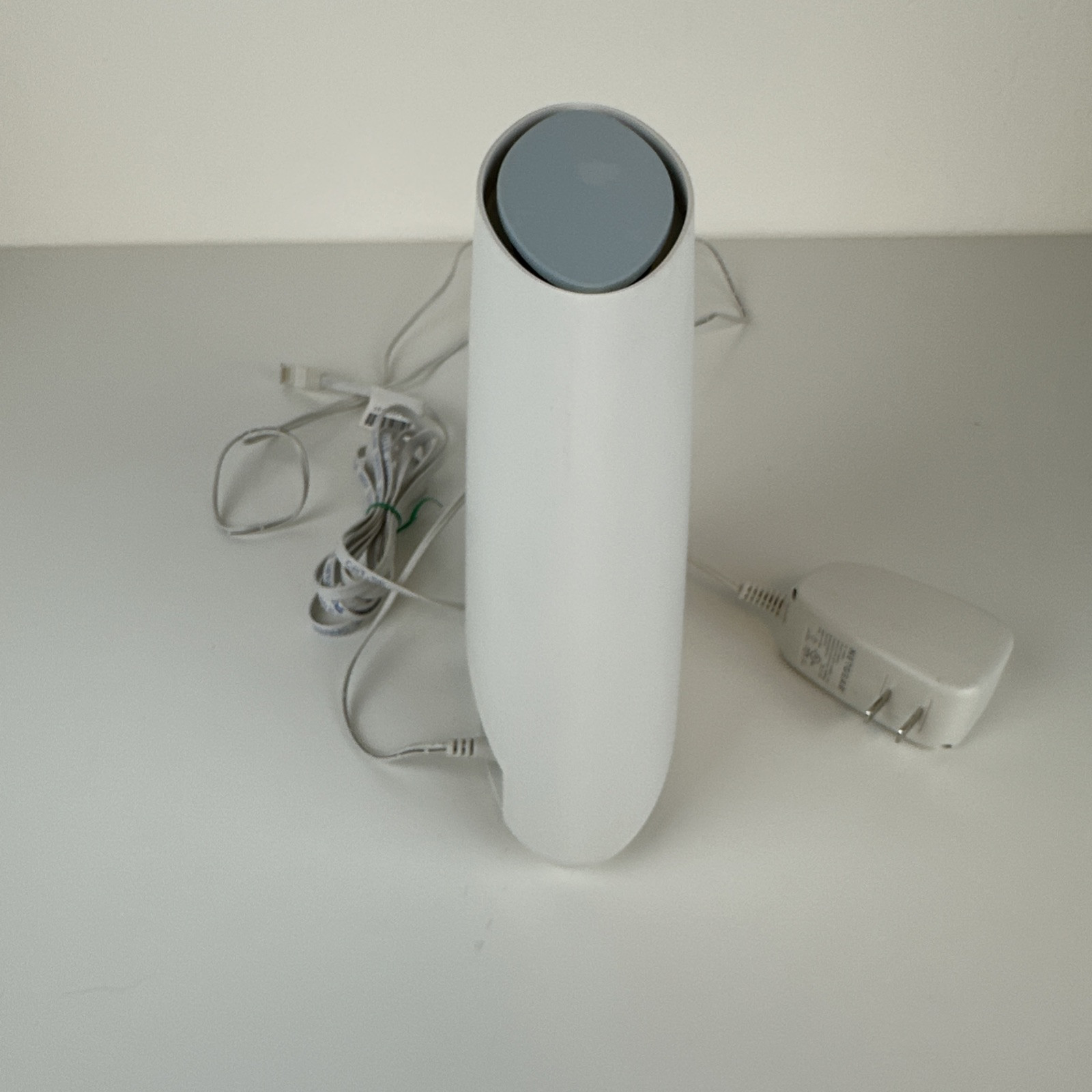 Netgear Orbi RBR40 Mini Wireless Router Bundled With Power Adapter  *EXCELLENT* — image 2