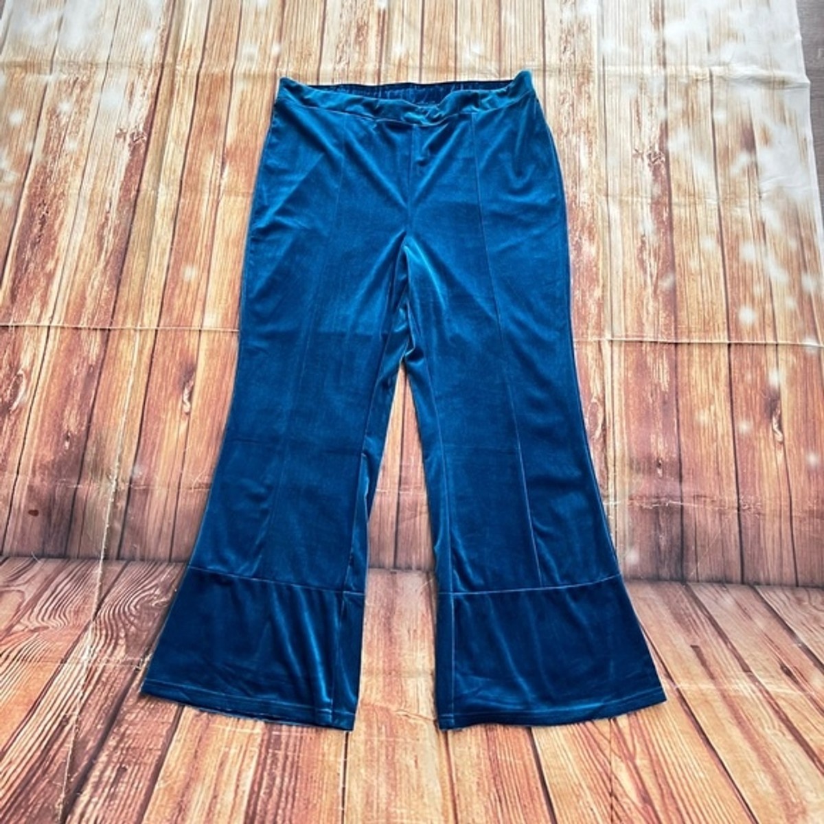 Shein Curve Women’s Pull On Velvet Flare Leg Pants Blue Size 4XL