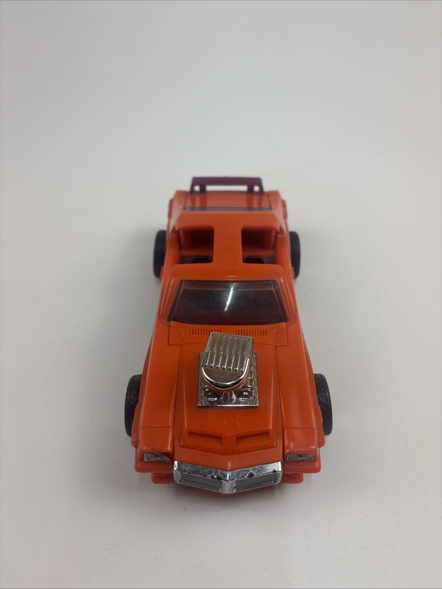 Vintage M.A.S.K. Orange Stinger Pontiac GTO MASK Car Kenner 1986