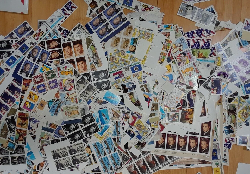 Mixed 50 of New/Usable Multiples, Strips & Singles of 44¢ US Postage Stamps USA - Image 4 of 4