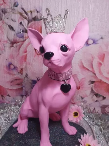 chihuahua statue,large sitting pose in baby pink, special valentine edition, lov image 1