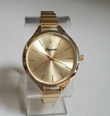 Women's Stretch Band Gold Finish Fashion Dressy Casual Wrist Watch