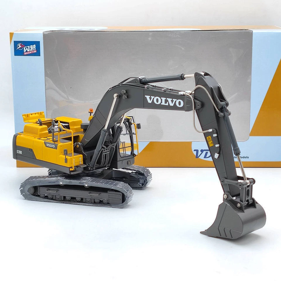 IMC 1:32 Scale Model Volvo EC350D Excavator VDM Die-Cast New in Original Box - Image 2 of 4