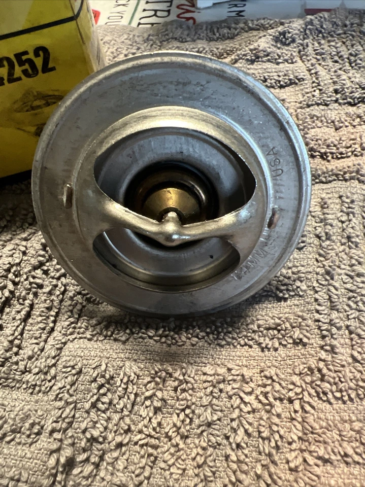 Termostato motor Stant 205°F 14252 Foto 2 de 4