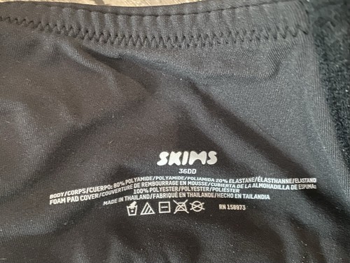 Skims Fits Everybody Push Up Demi Bra - Picture 3 of 4