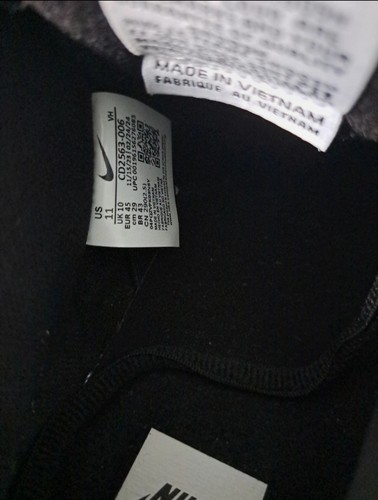 Nike SB Dunk Low Pro Black/White Size UK10 - Picture 6 of 10