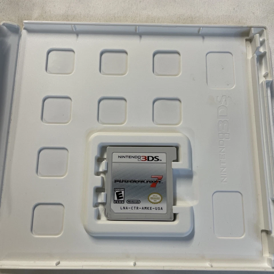 Mario Kart 7 (Nintendo 3DS, 2011) 100% CIB Complete, Authentic  - TESTED  - Image 4 of 4