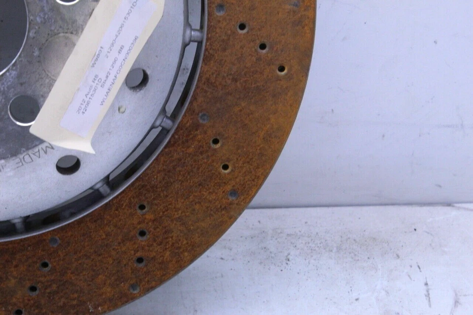 Audi R8 2012 disco de rotor de freno delantero buen estado OEM usado Foto 4 de 4