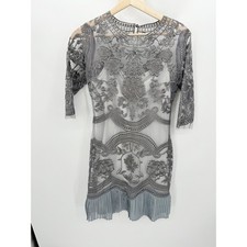 Dress Women's 4 Grey Floral Embroidered Sheer Lace Half Sleeve Ruffle Hem