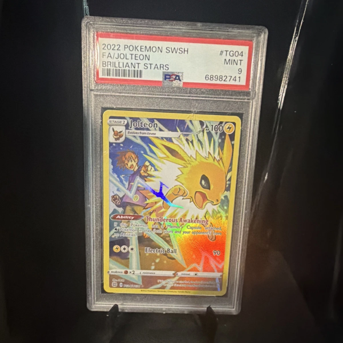 Jolteon Pokémon TCG Professional Sports Authenticator (PSA