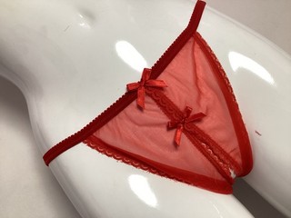 String ouvert / rot mit Schleife / transparent/ Größe M bis L / neu