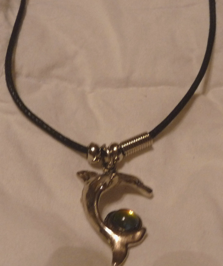 Picture 2 of 2