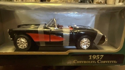 1:18 1957 Chevrolet Corvette Die-cast Metal Black & Red New Collectable Display - Picture 9 of 12