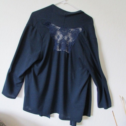 Lavish Plus Womens Navy Blue Long Sleeve Wrap Lace Insert Plus Size EUC - Picture 4 of 5
