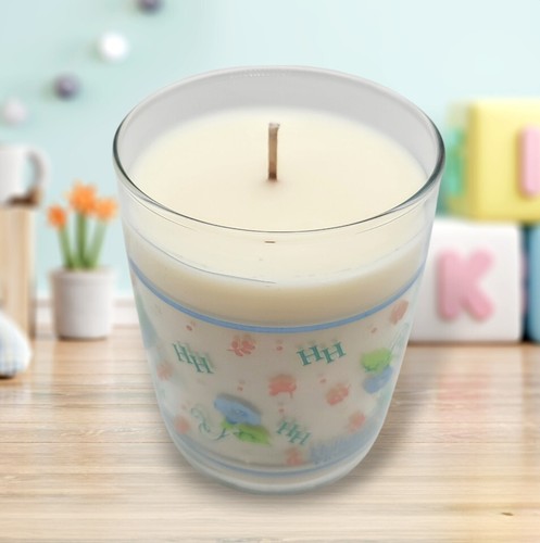 Vintage 1989 Holly Hobbie Butt Naked Scented 9oz Luxury Soy Wax Baby Candle - Picture 2 of 3