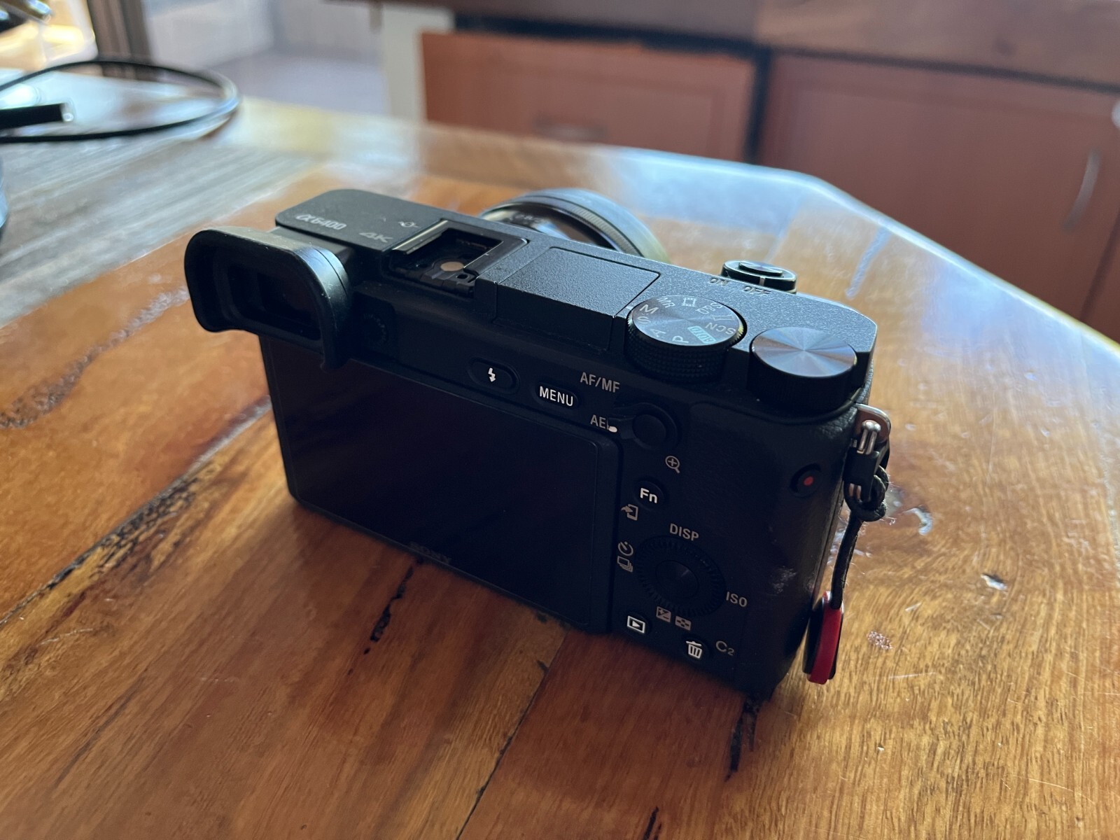 Sony a6400 Camera + 20mm f2.8 Len + 2 batteries & charger Excellent