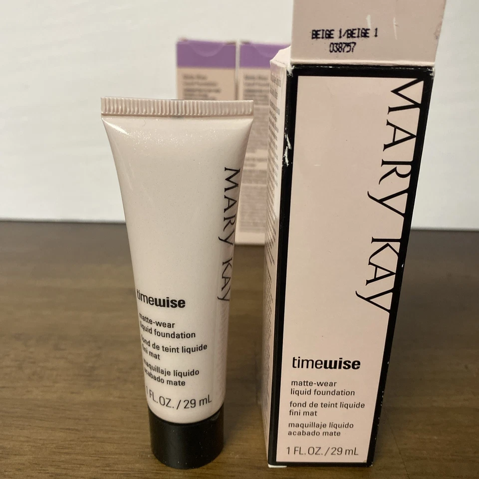 Mary Kay Timewise Matte Wear Beige 1 Liquid Foundation 1 Fl. Oz. 038757 LogtOf 4 - Image 4 of 4