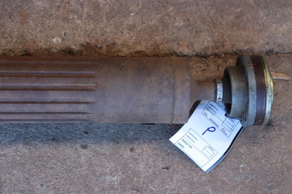 Jeep Wrangler 2012-2018 4 puertas A/T eje de transmisión trasero cardán eje de hélice OEM Foto 2 de 4