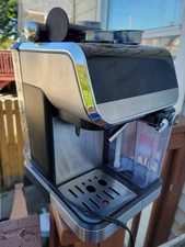 Gourmia 8-in-1 One-Touch Espresso Maker 15-Bar Pump Auto Frothing