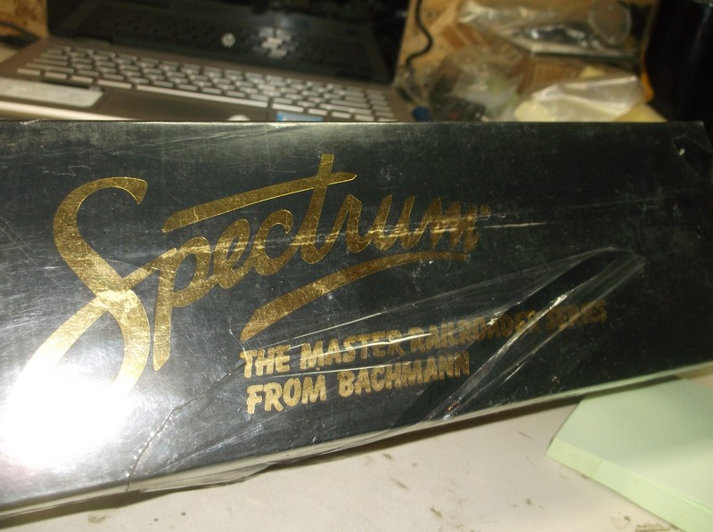 HO Combine Passenger Car 3051 Southern Pacific . Spectrum Original Box     25
