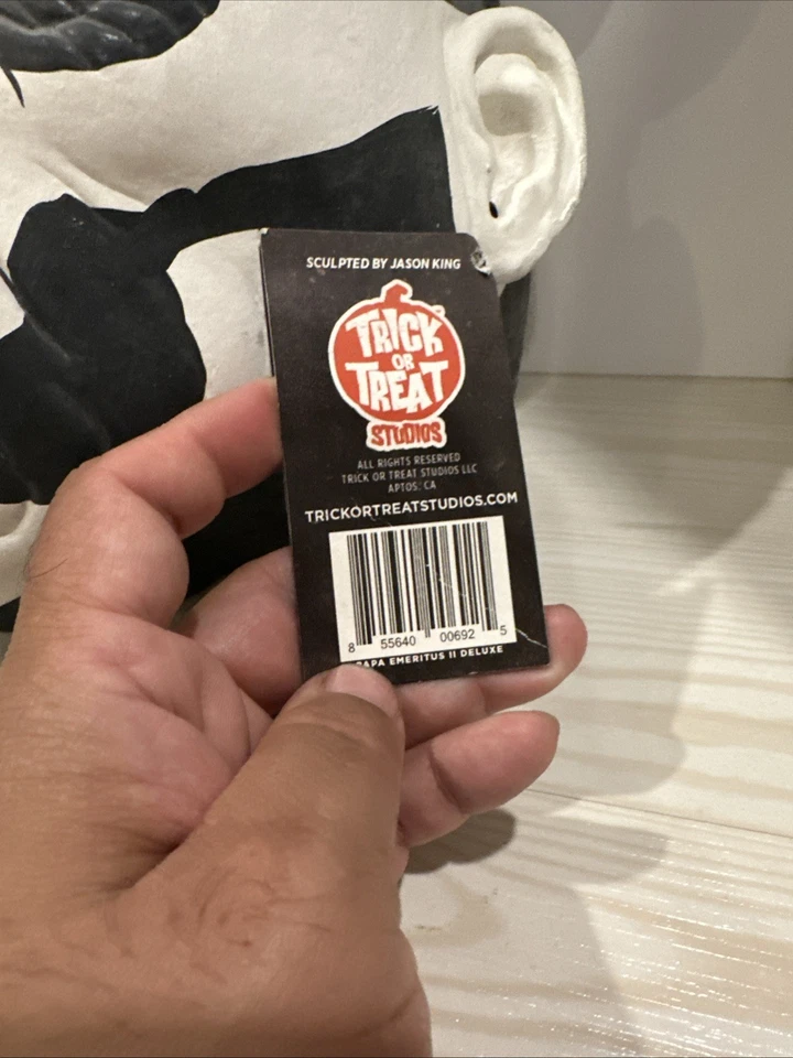 Halloween Ghost Papa Emeritas 2 Deluxe Fancy Dress Scary Cosplay Mask with Hat - Image 3 of 4