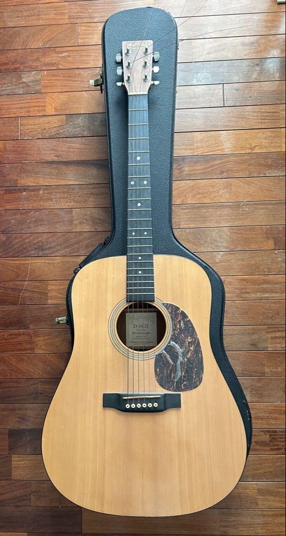 Acoustic Guitar Martin D-16GT Gloss Top Dreadnought Made in