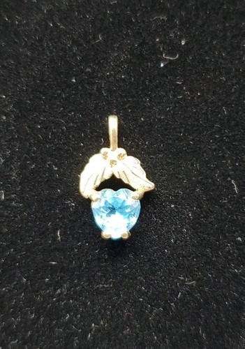 1.26g 10k Black Hills Gold Pendant With Aquamarine EJ286 - Picture 1 of 3