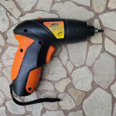 Armor All Cordless Screwdriver 4.8V LED Light Battery Indicator Charger Set