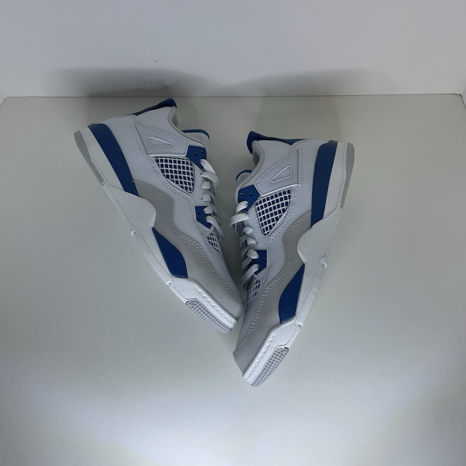 Jordan 4 Military Blue 2024 Kids Size 3y Brand New No Box