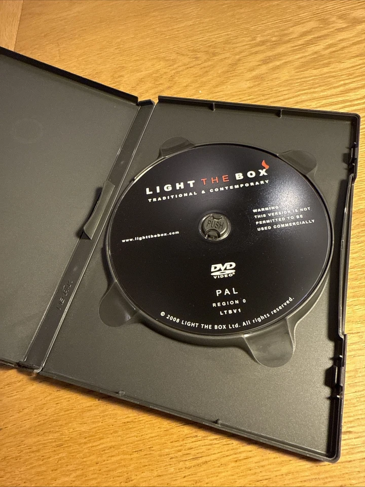 Fire DVD - Light The Box DVD (2008) Virtual Fireplace - Image 3 of 3