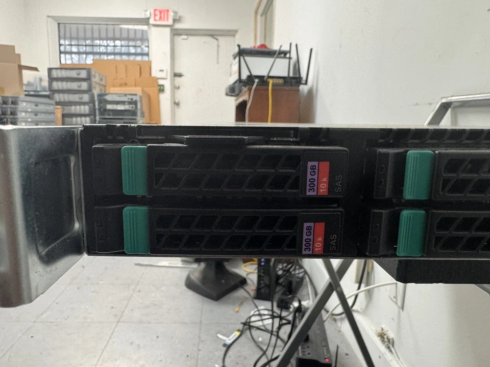 EMC Avamar ADS Gen4S Utility Node 100-580-640 Complete with Drives - Image 3 of 4