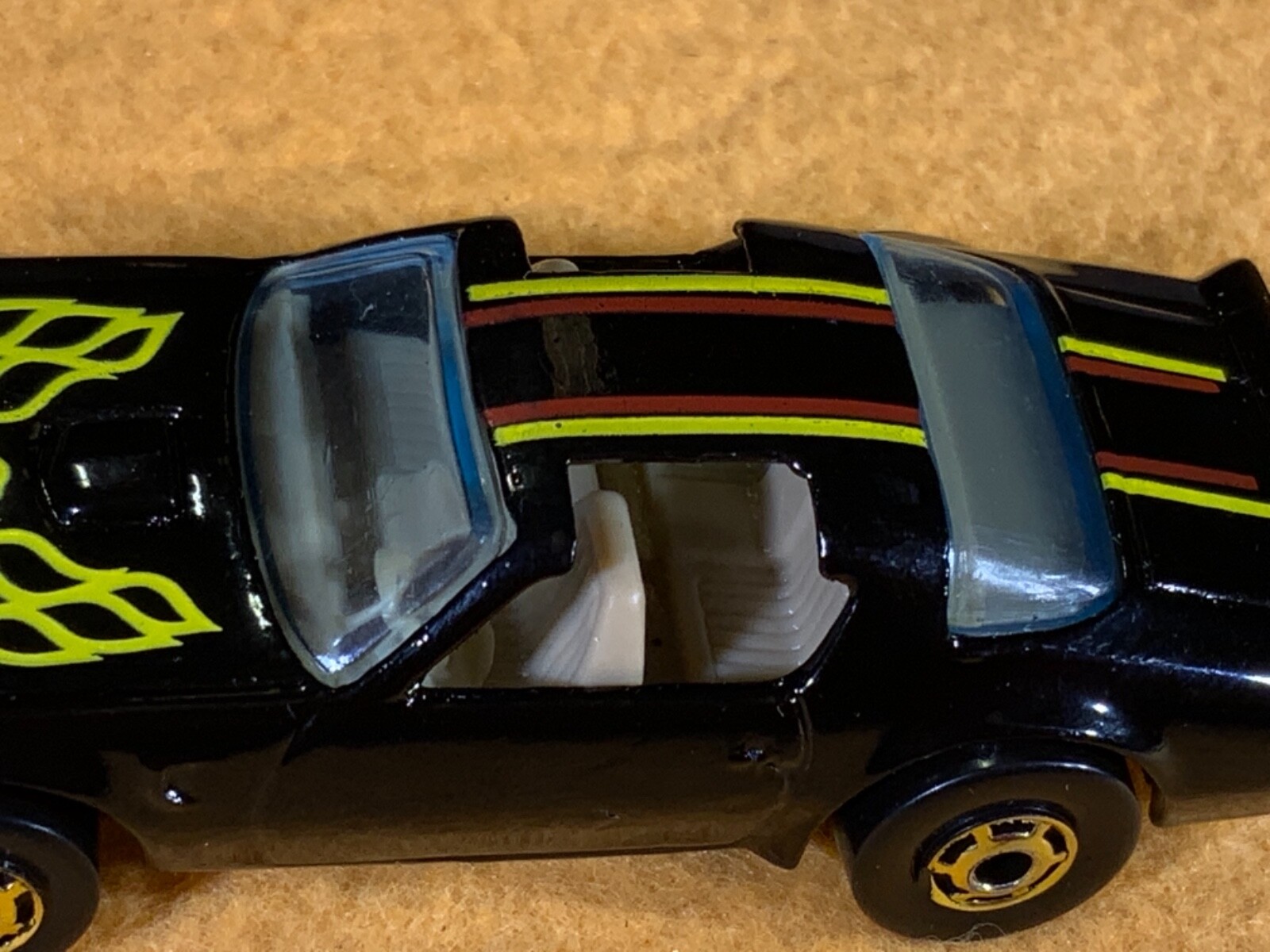 Picture 9 of 10