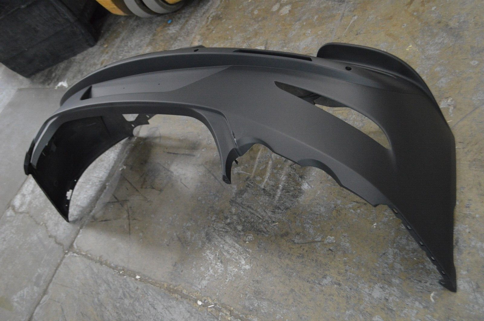 2017 2018 2019 2020 FERRARI GTC4LUSSO GTC4 LUSSO REAR BUMPER COVER OEM