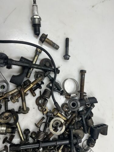 2004 Arctic Cat Saber Cat 500 LX Hardware Nut Bolt Bolts Spacers Washer Parts - Picture 3 of 7