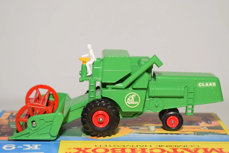 B11 1:43 MATCHBOX KINGSIZE K-9 K9 K 9 MÄHDRESCHER GRÜN MIB SELTEN! - Bild 3 von 4