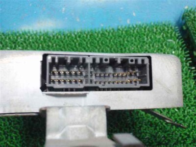 1994 DAIHATSU OPTI L300S Engine control computer 89560-87237 1994 DAIHATSU OPTI L300S Engine control computer 89560-87237