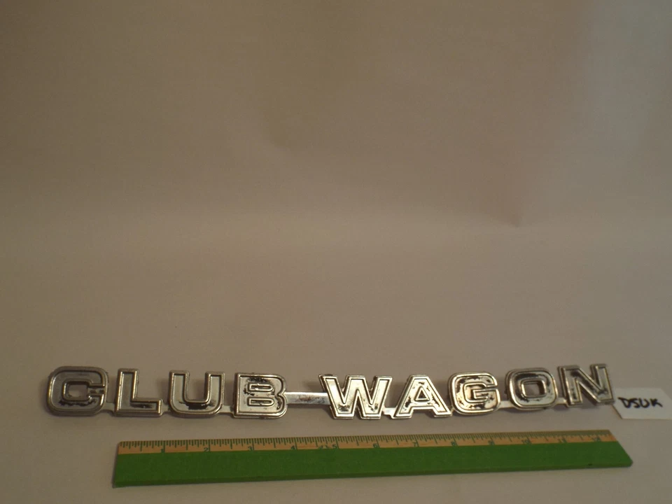 Emblema Club Wagon 1975 1977 1978 1979 1980 1981 Ford Econoline E150 E250 E350 K Foto 2 de 4