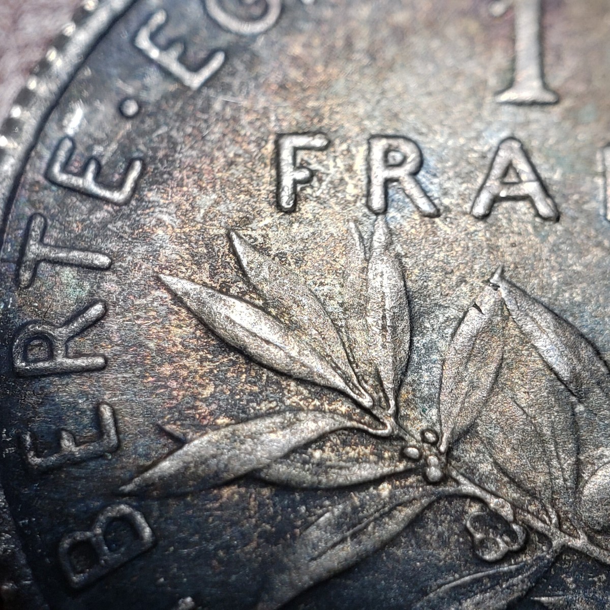 1901 France 1 Franc .1342 oz ASW - KM844.1 - AU++/MS - Colorful