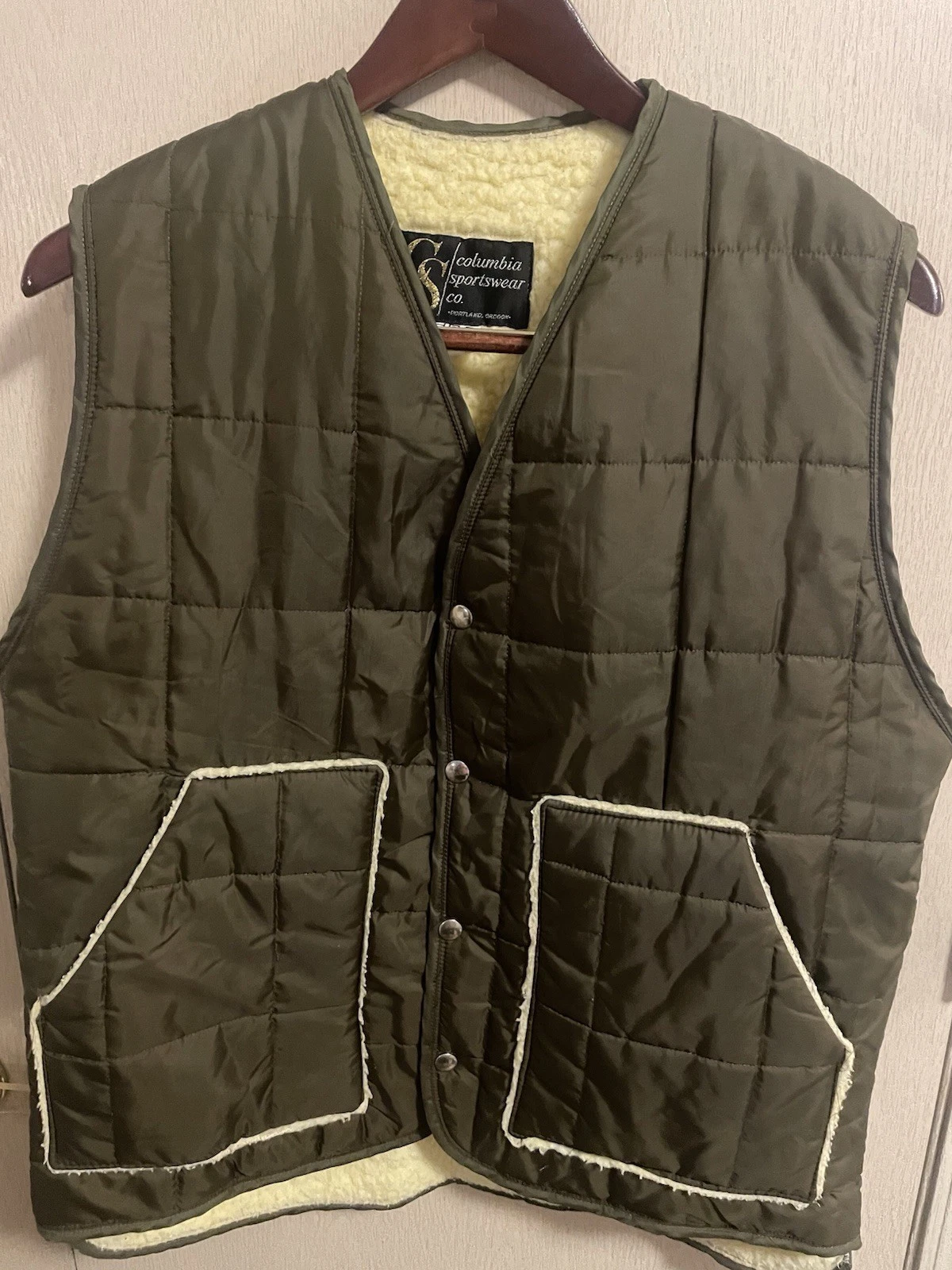 Vintage Columbia Sportswear Co. Brown Snap Sherpa Lined Quilted Vest Size Large